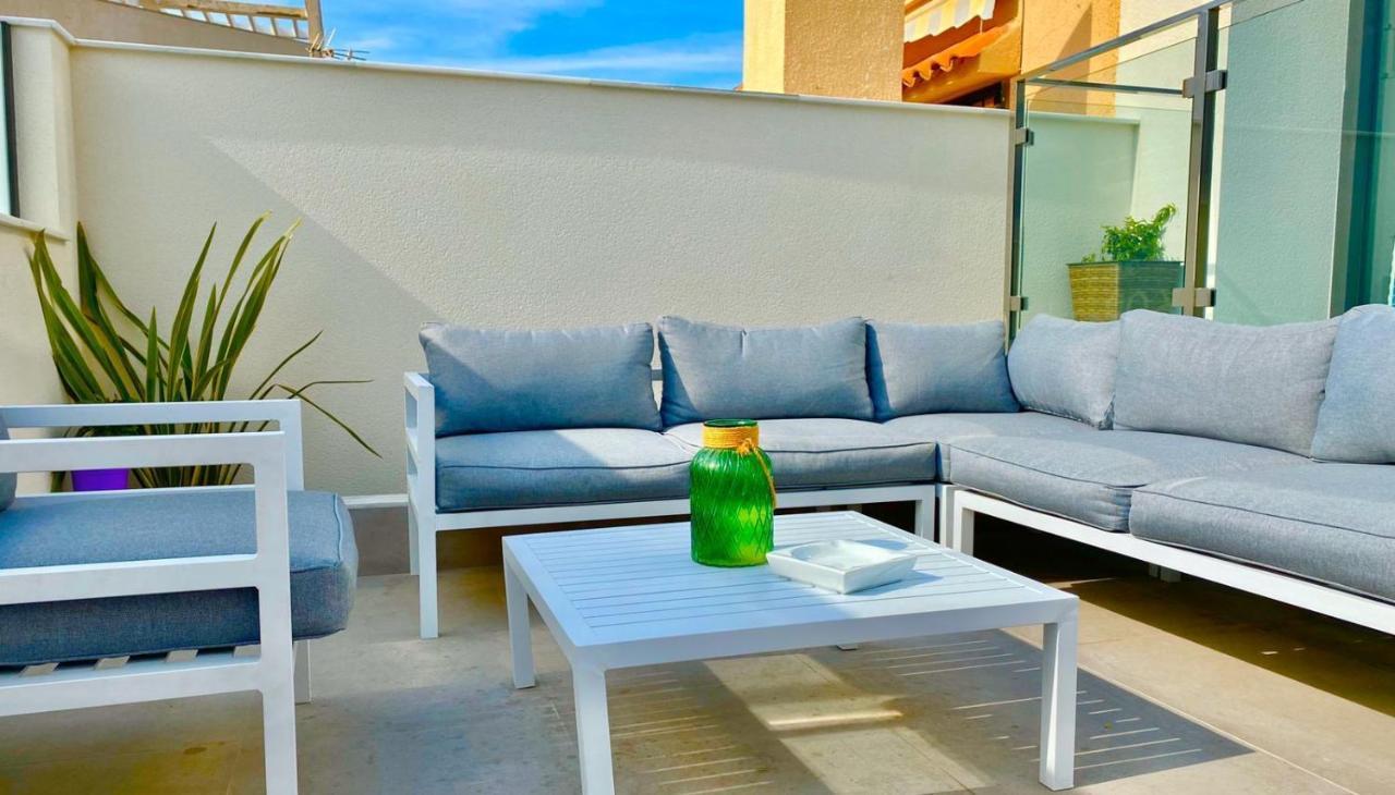 Chalet Con Piscina Privada En La Urb. De Puerto Rey Los Amarguillos Esterno foto