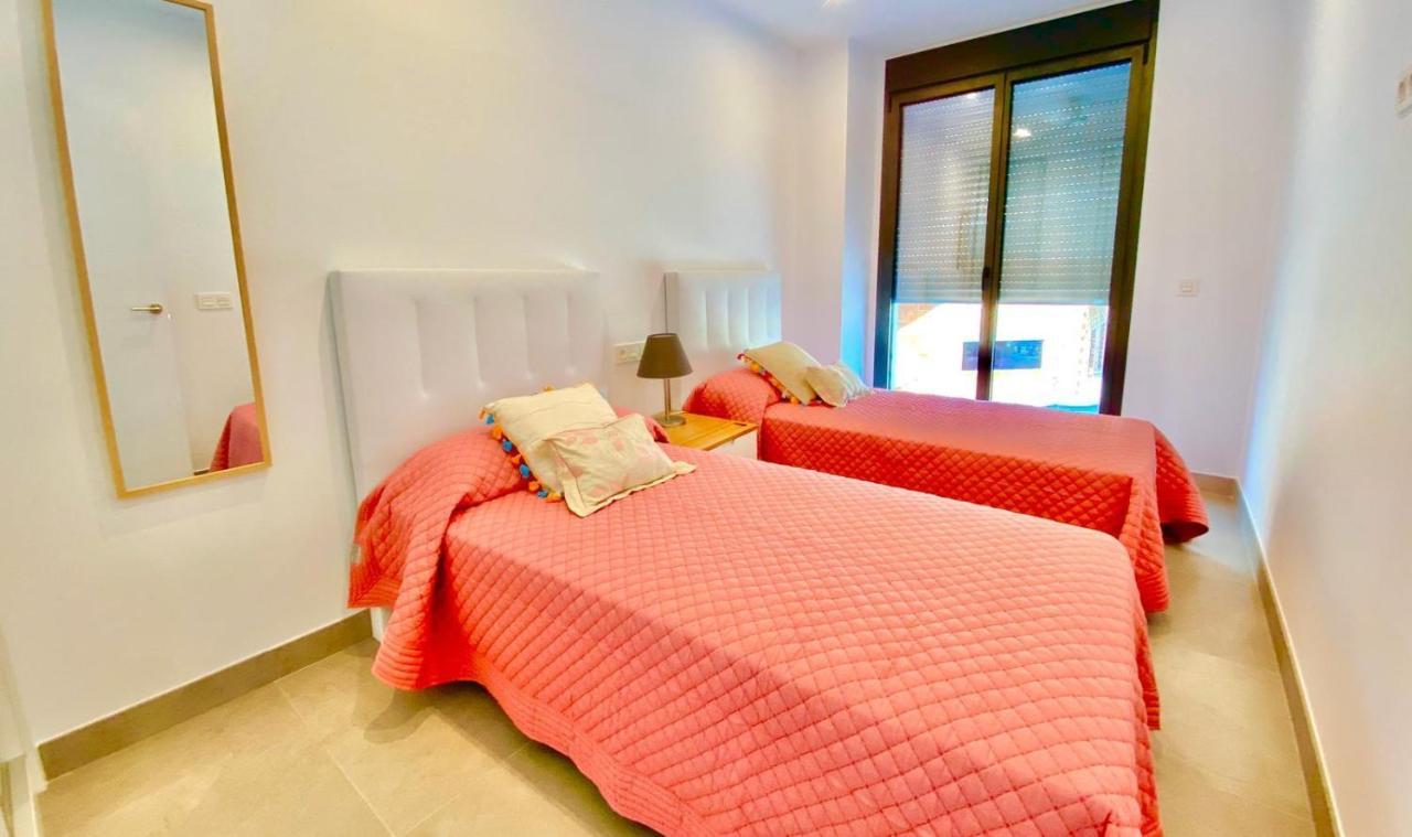 Chalet Con Piscina Privada En La Urb. De Puerto Rey Los Amarguillos Esterno foto