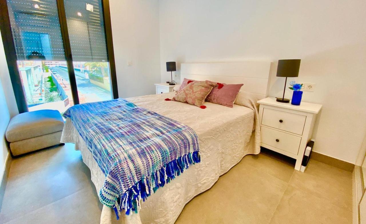 Chalet Con Piscina Privada En La Urb. De Puerto Rey Los Amarguillos Esterno foto