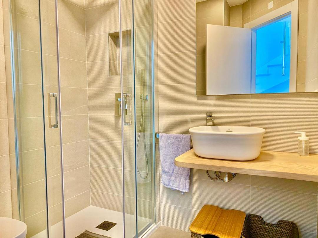 Chalet Con Piscina Privada En La Urb. De Puerto Rey Los Amarguillos Esterno foto
